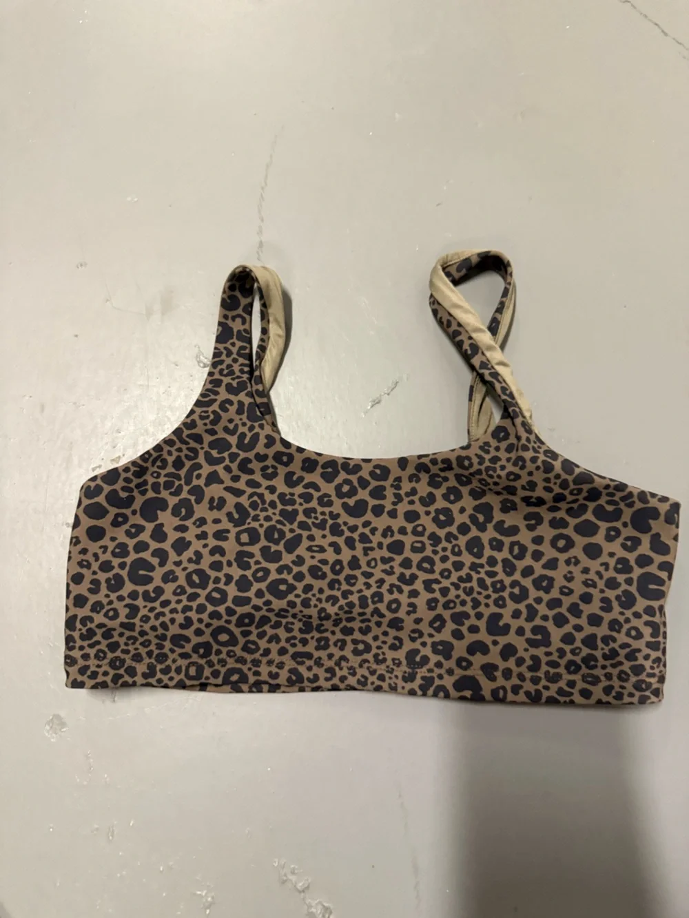 ALO Yoga matching leopard